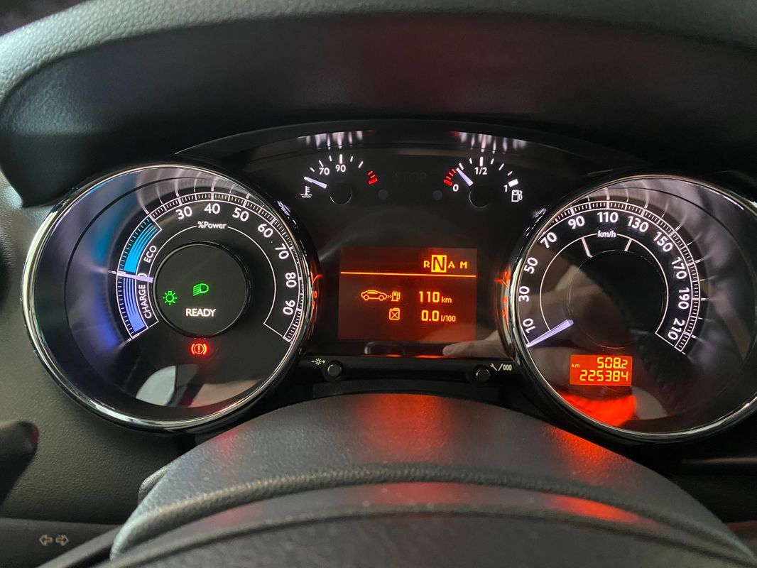 peugeot-3008-2013-hibrido-a-diesel-1997cc