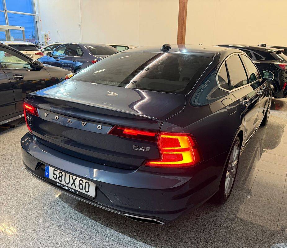 volvo-s90-2018-diesel-1969cc