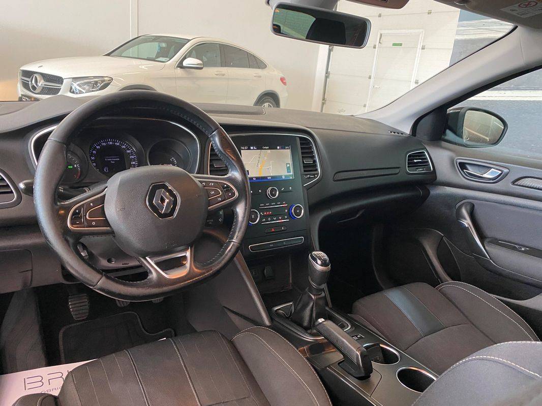 renault-megane-sport-tourer-2019-diesel-1461cc