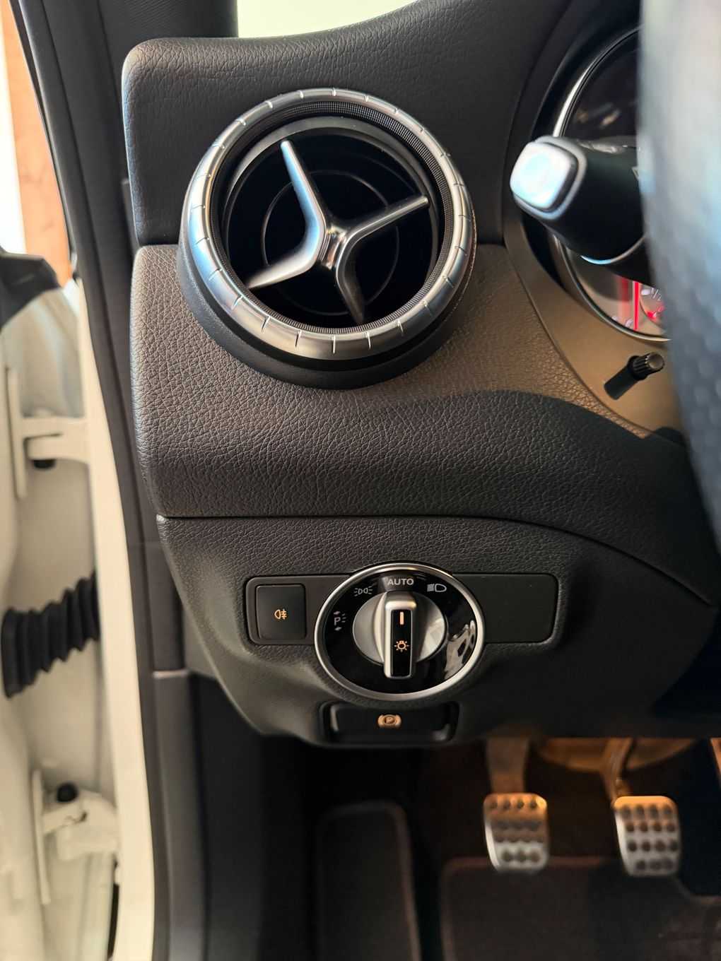 mercedes-benz-cla-2016-diesel-1461cc