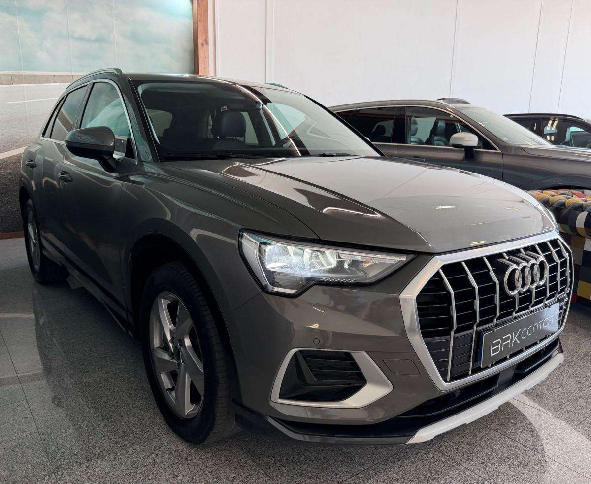 audi-q3-2023-diesel-1968cc