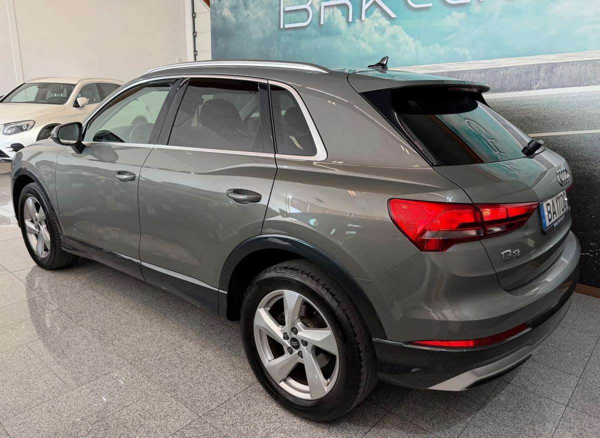audi-q3-2023-diesel-1968cc