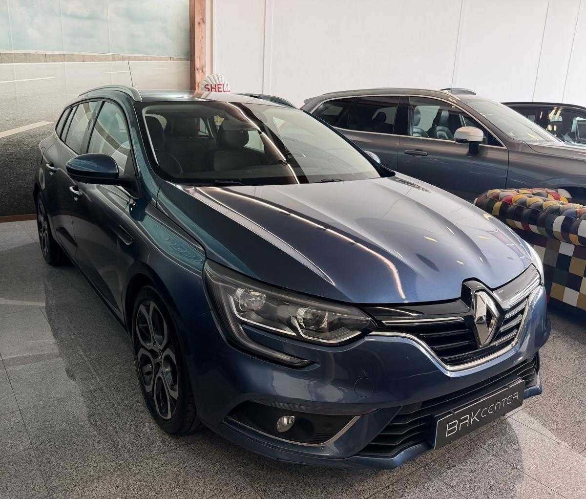 renault-megane-sport-tourer-2017-diesel-1461cc