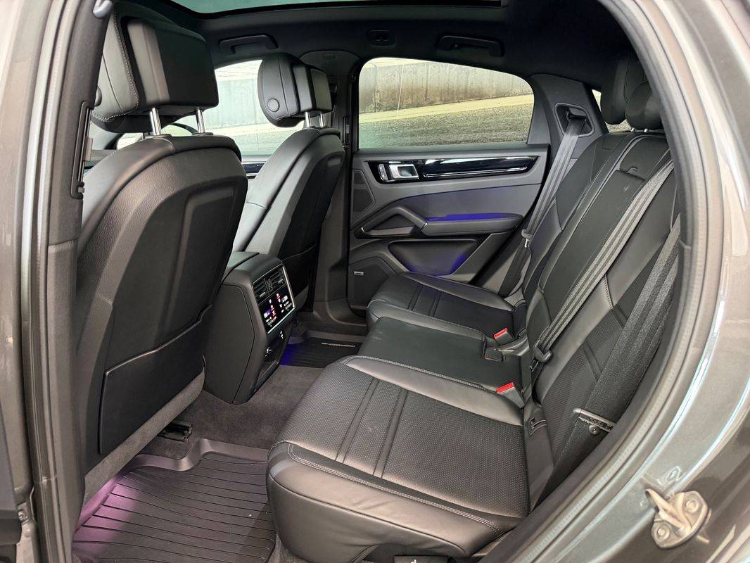 porsche-cayenne-2022-hibrido-a-gasolina-2995cc