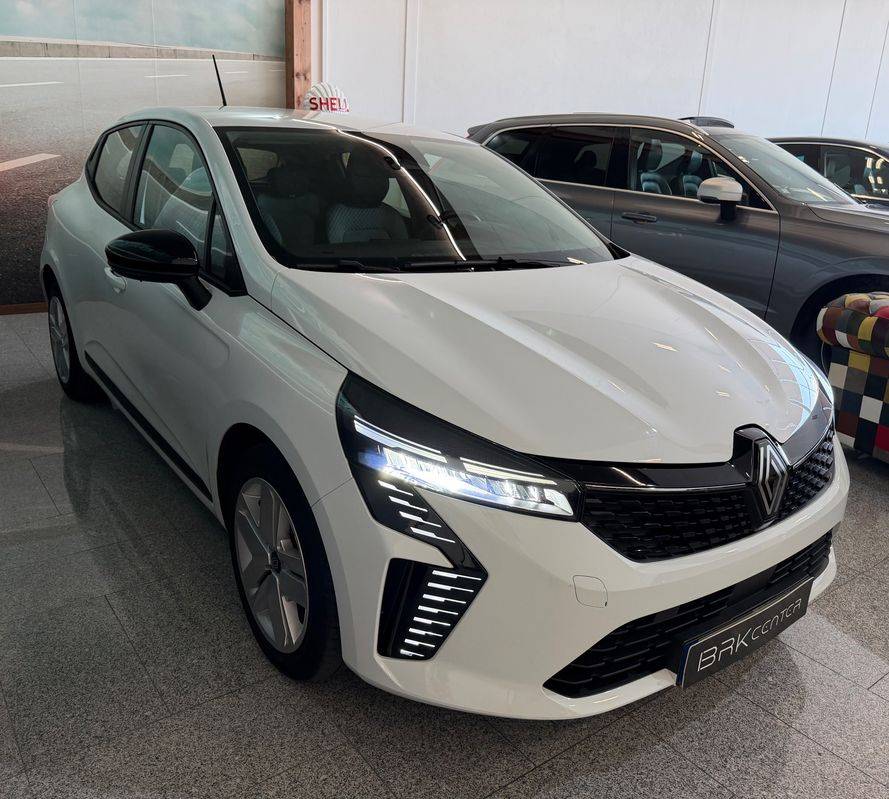 renault-clio-2024-diesel-1461cc