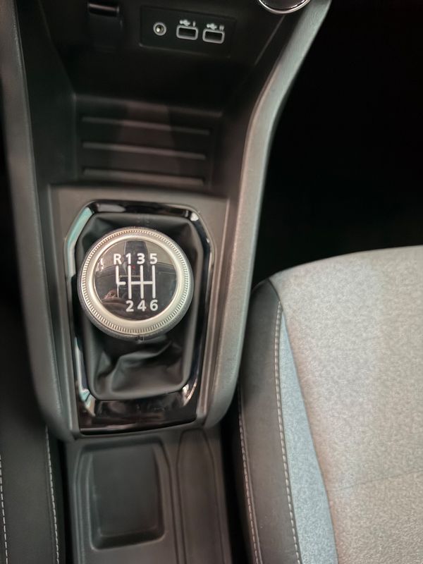 renault-clio-2024-diesel-1461cc
