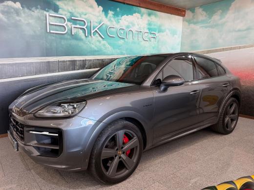 porsche-cayenne-2024-hibrido-a-gasolina-2995cc