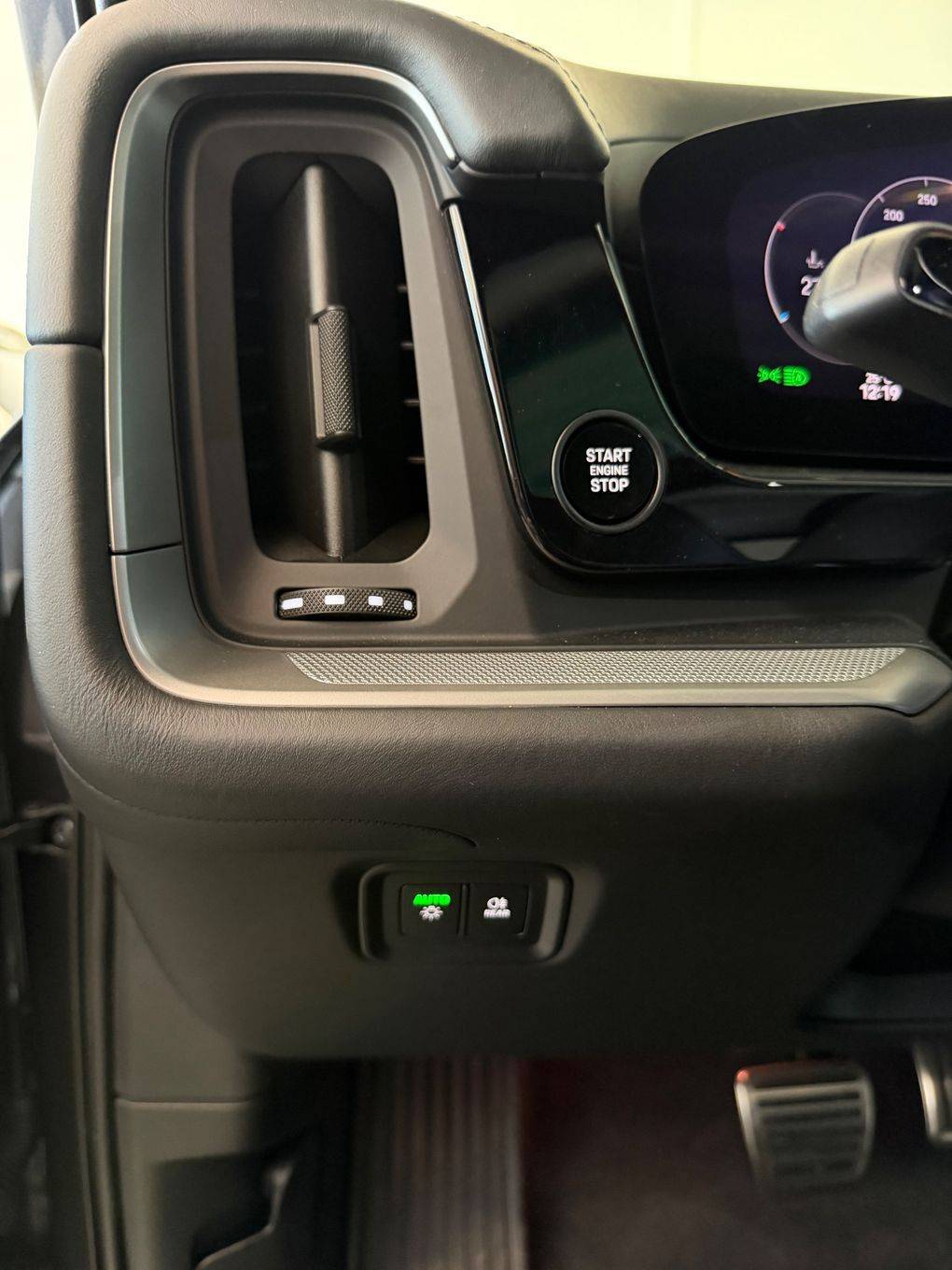 porsche-cayenne-2024-hibrido-a-gasolina-2995cc