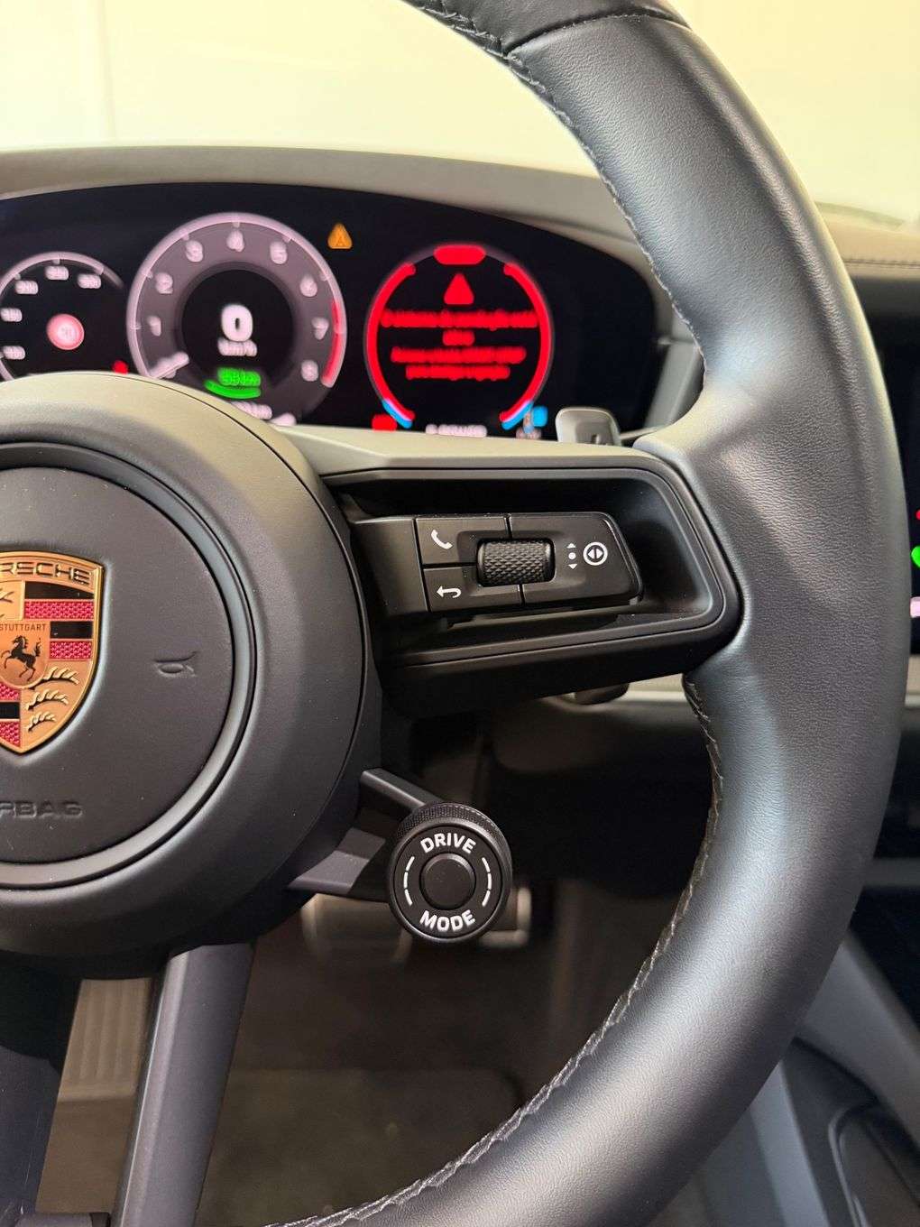 porsche-cayenne-2024-hibrido-a-gasolina-2995cc