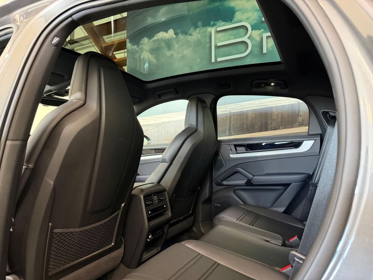 porsche-cayenne-2024-hibrido-a-gasolina-2995cc