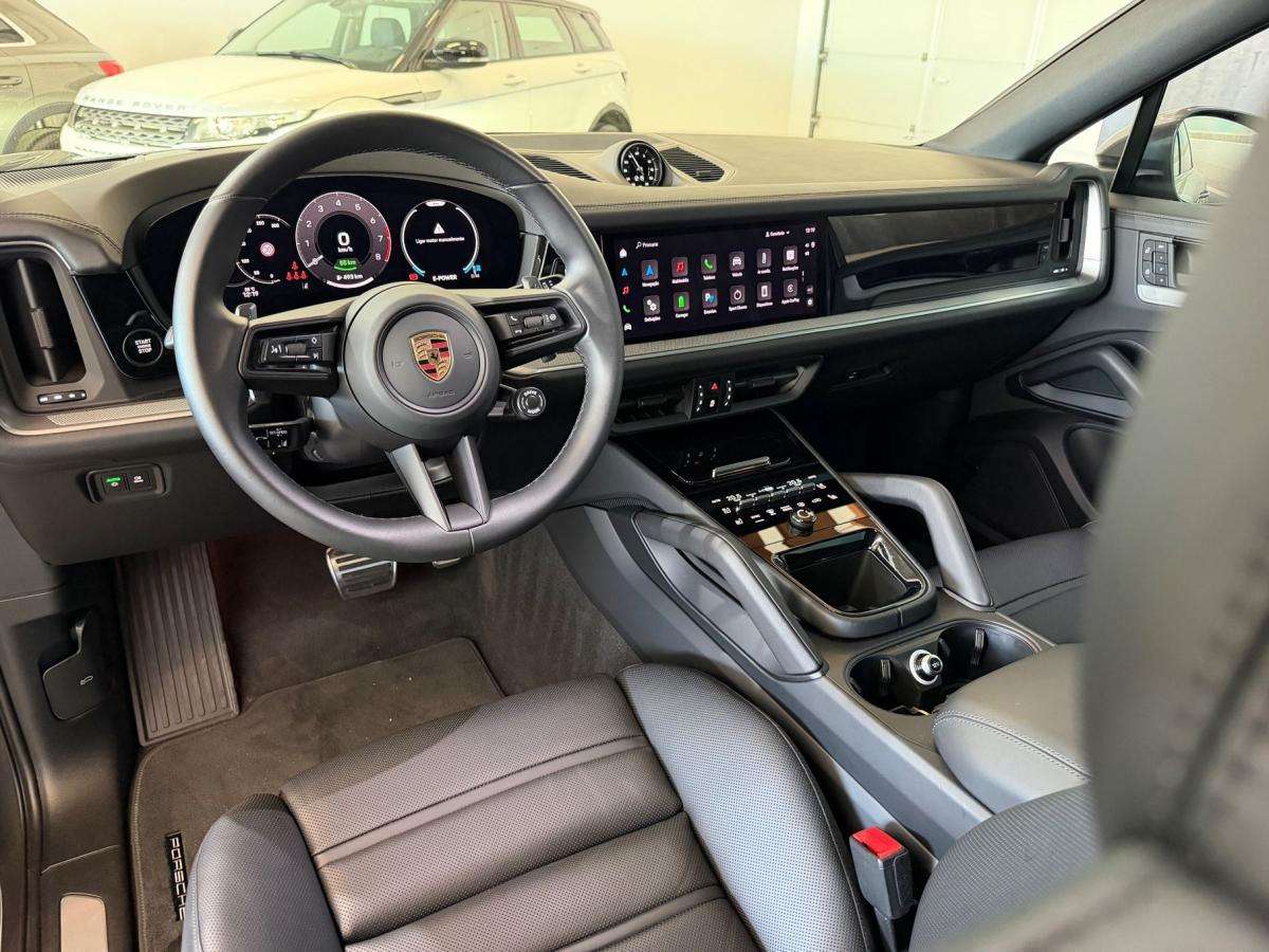porsche-cayenne-2024-hibrido-a-gasolina-2995cc