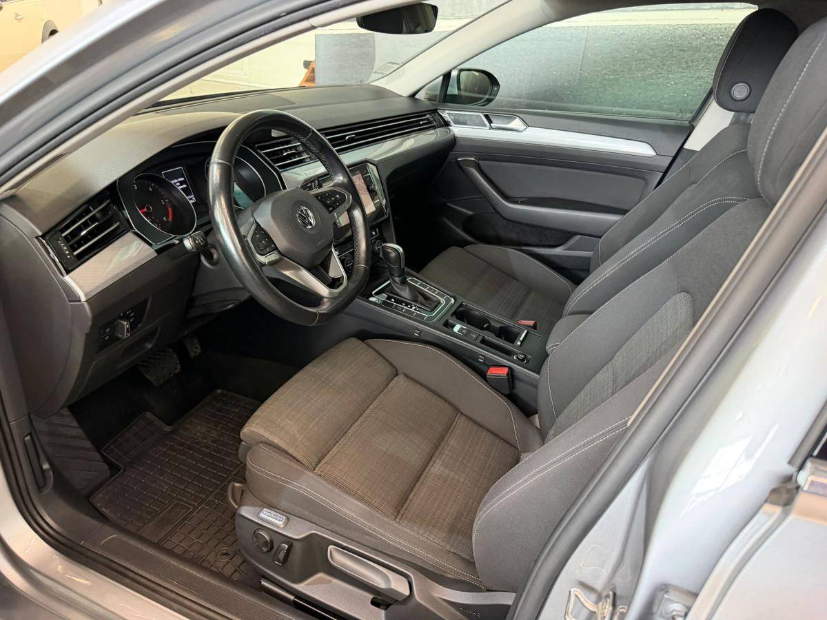volkswagen-passat-variant-2020-diesel-1968cc