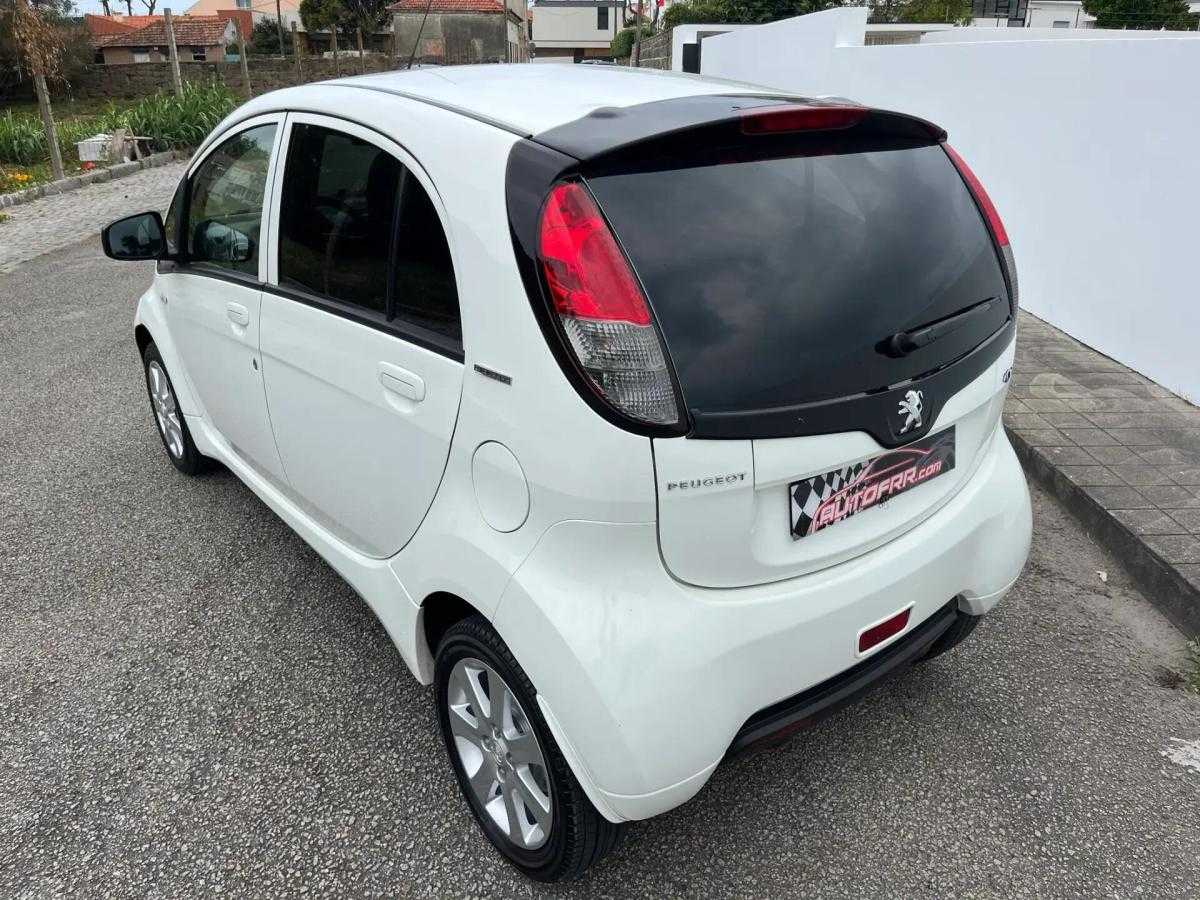 peugeot-ion-2013-eletrico-0cc