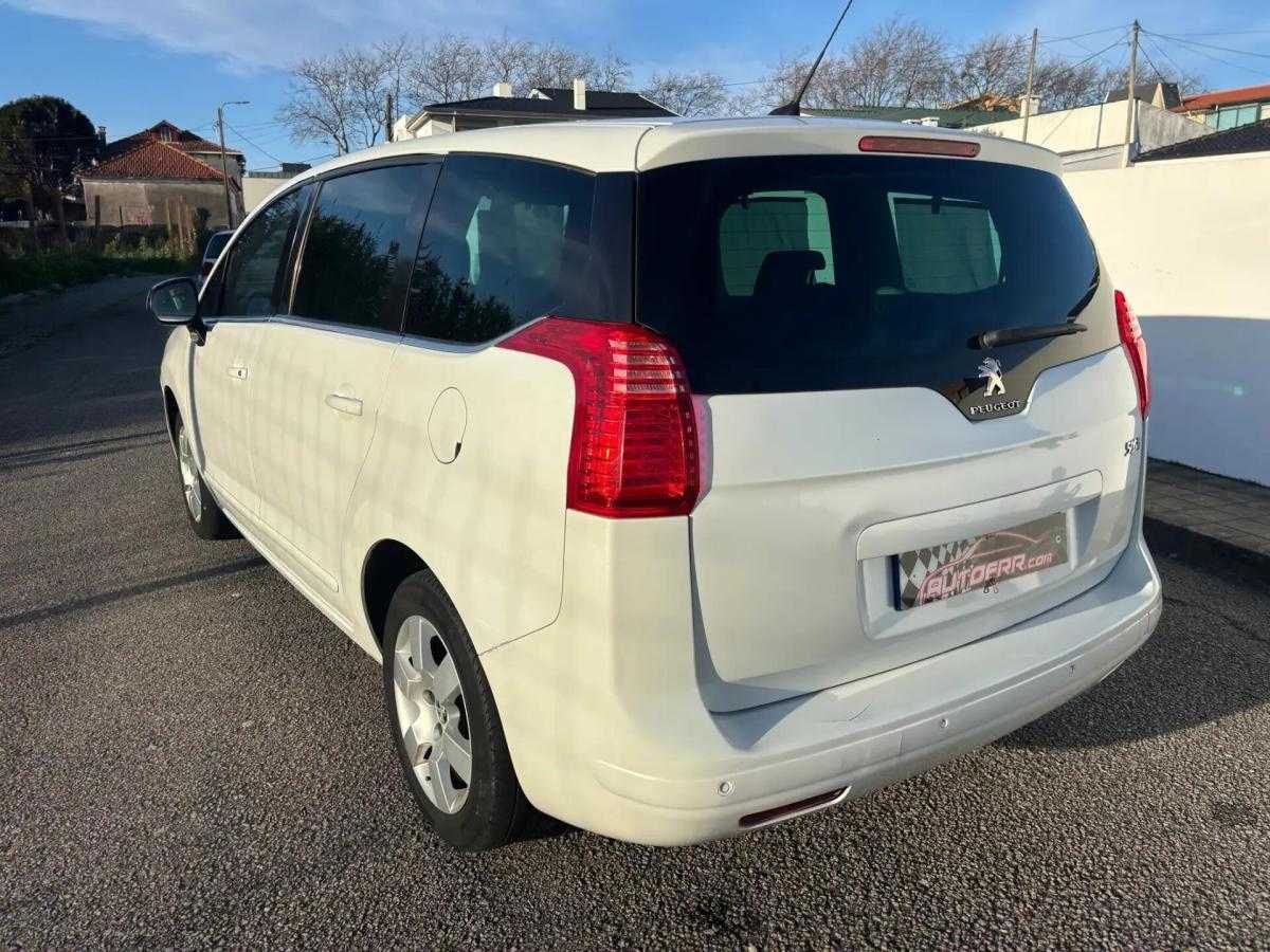 peugeot-5008-2014-diesel-1560cc