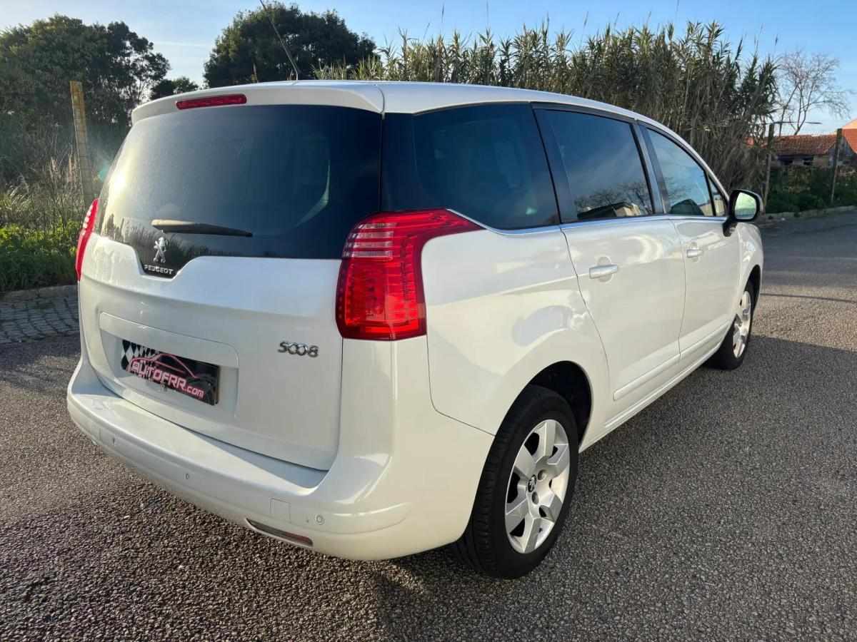 peugeot-5008-2014-diesel-1560cc