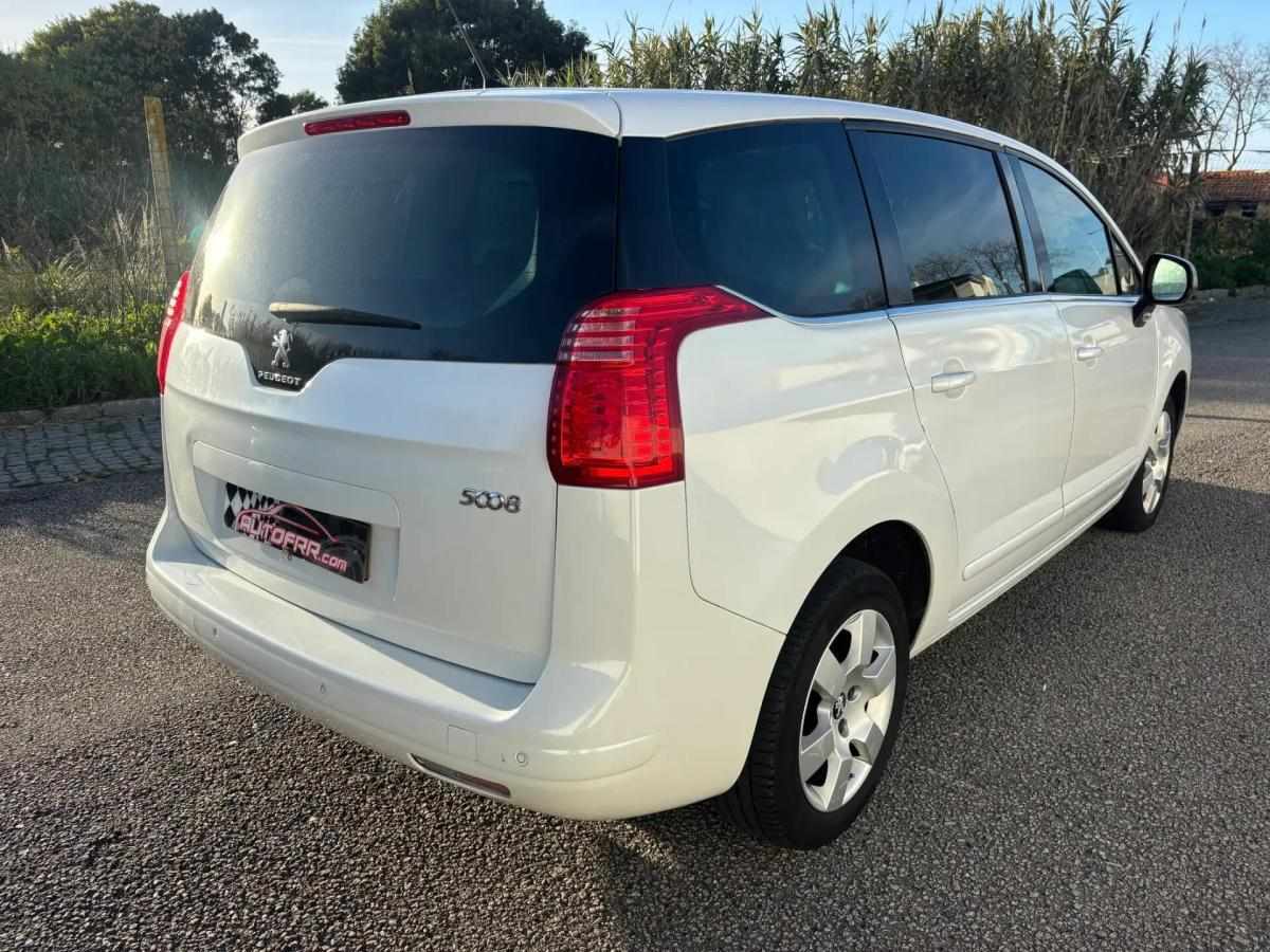 peugeot-5008-2014-diesel-1560cc