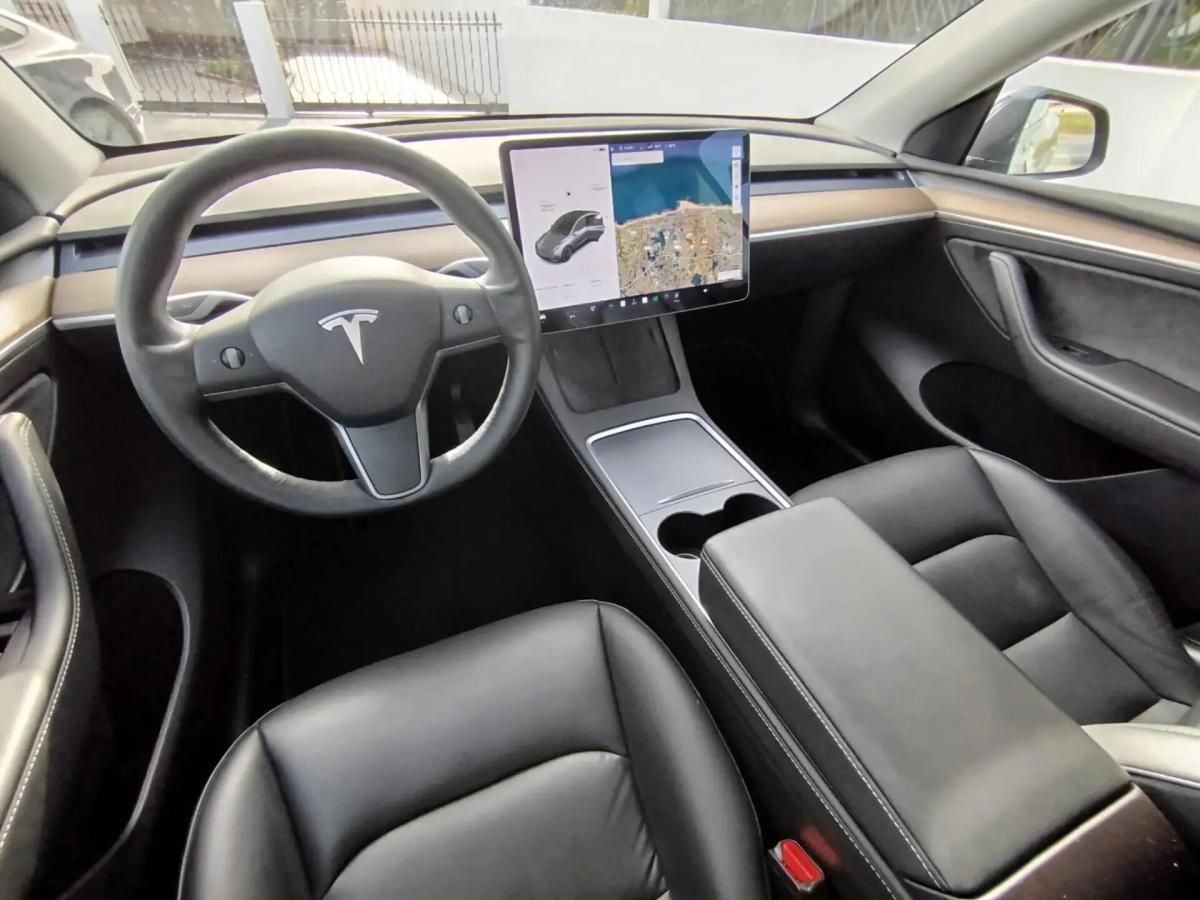 tesla-model-y-2021-eletrico-0cc