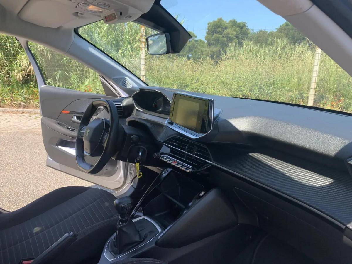 peugeot-208-2020-diesel-1499cc