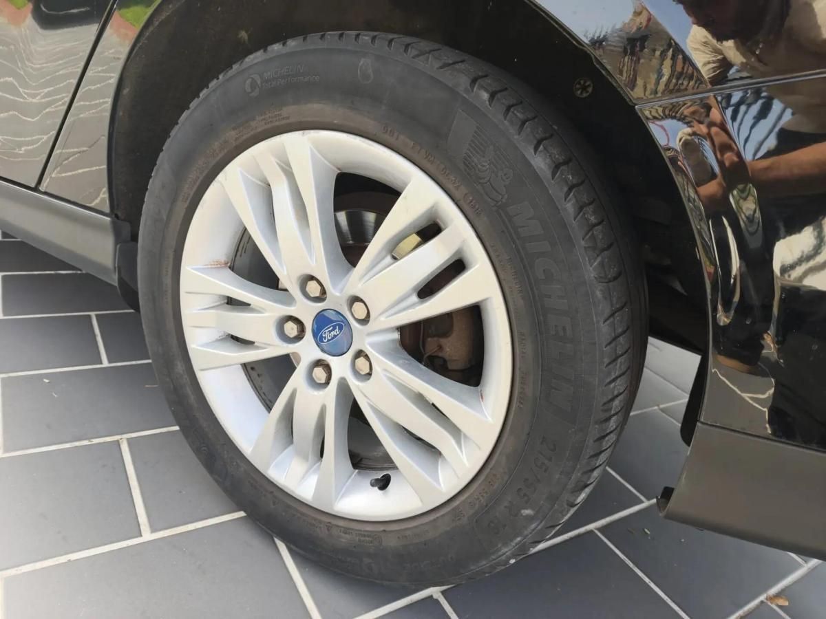 ford-focus-sw-2011-diesel-1560cc