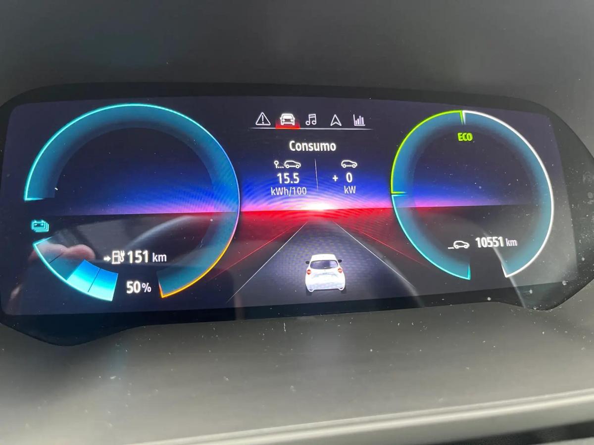 renault-zoe-2021-eletrico-0cc