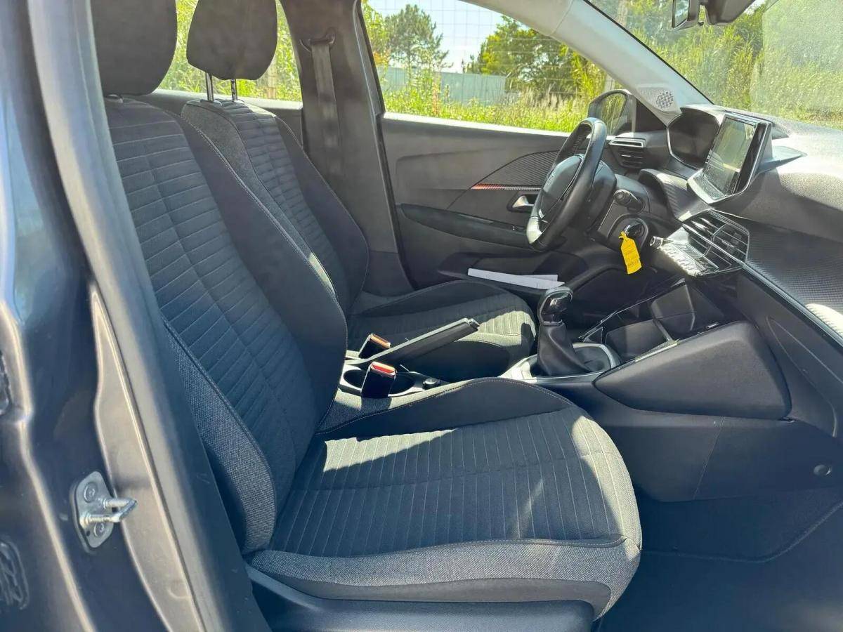 peugeot-208-2021-gasolina-1199cc