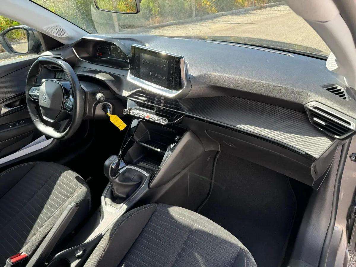 peugeot-208-2021-gasolina-1199cc