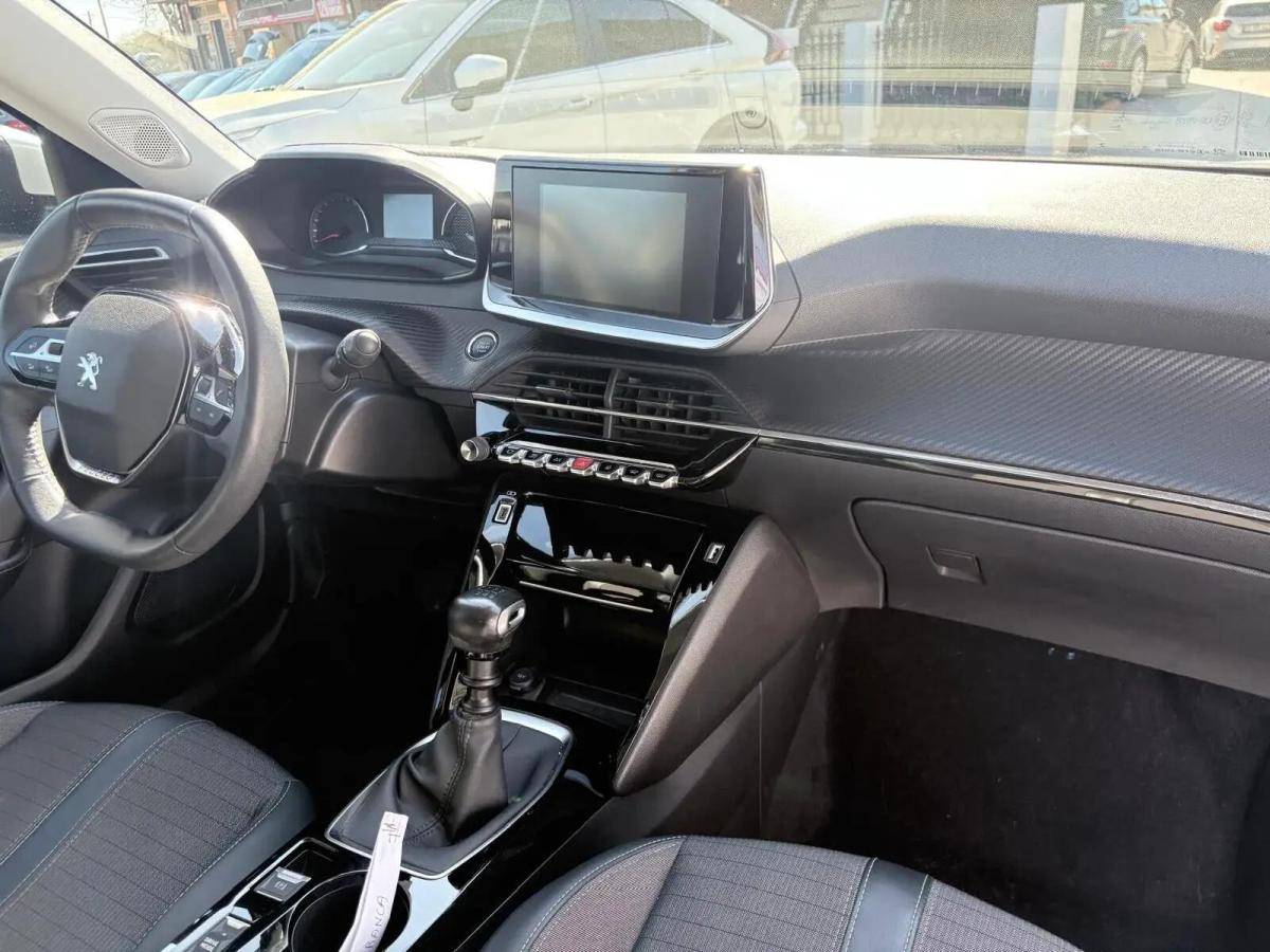 peugeot-2008-2021-gasolina-1199cc