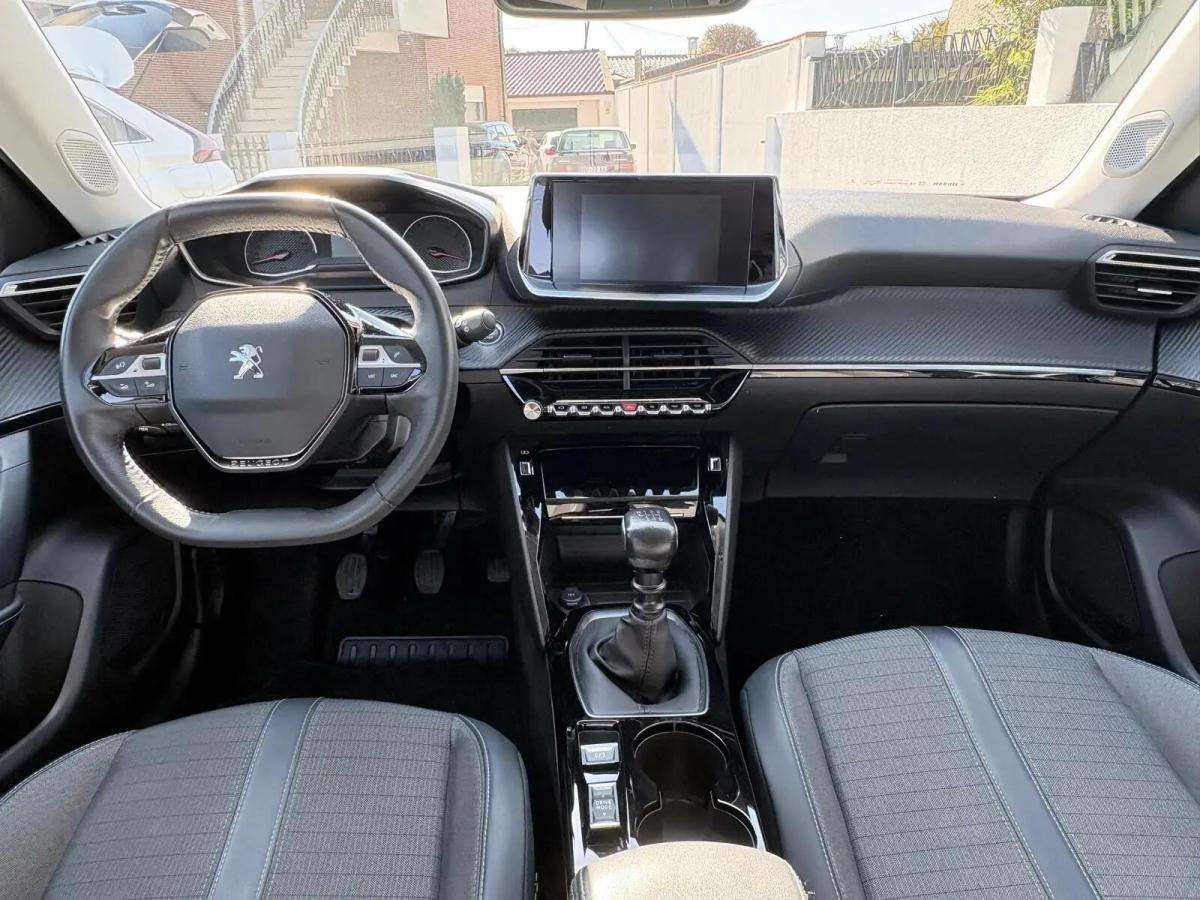 peugeot-2008-2021-gasolina-1199cc