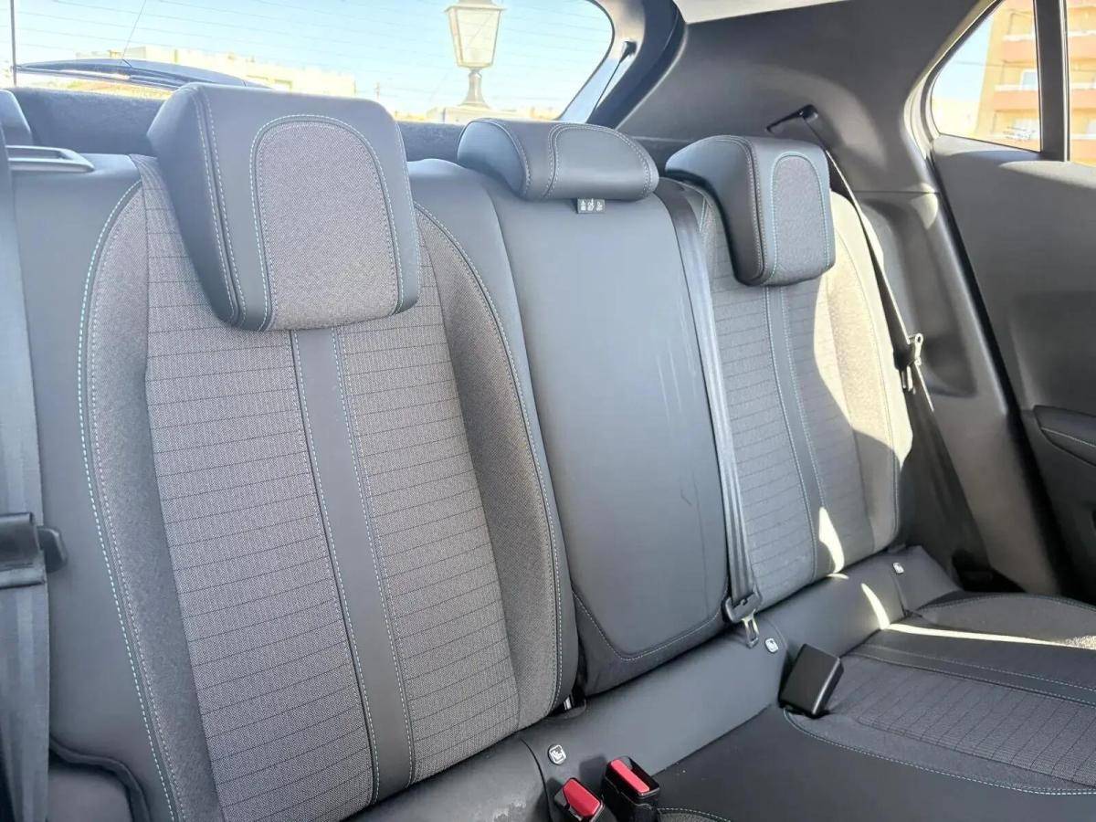 peugeot-2008-2021-gasolina-1199cc