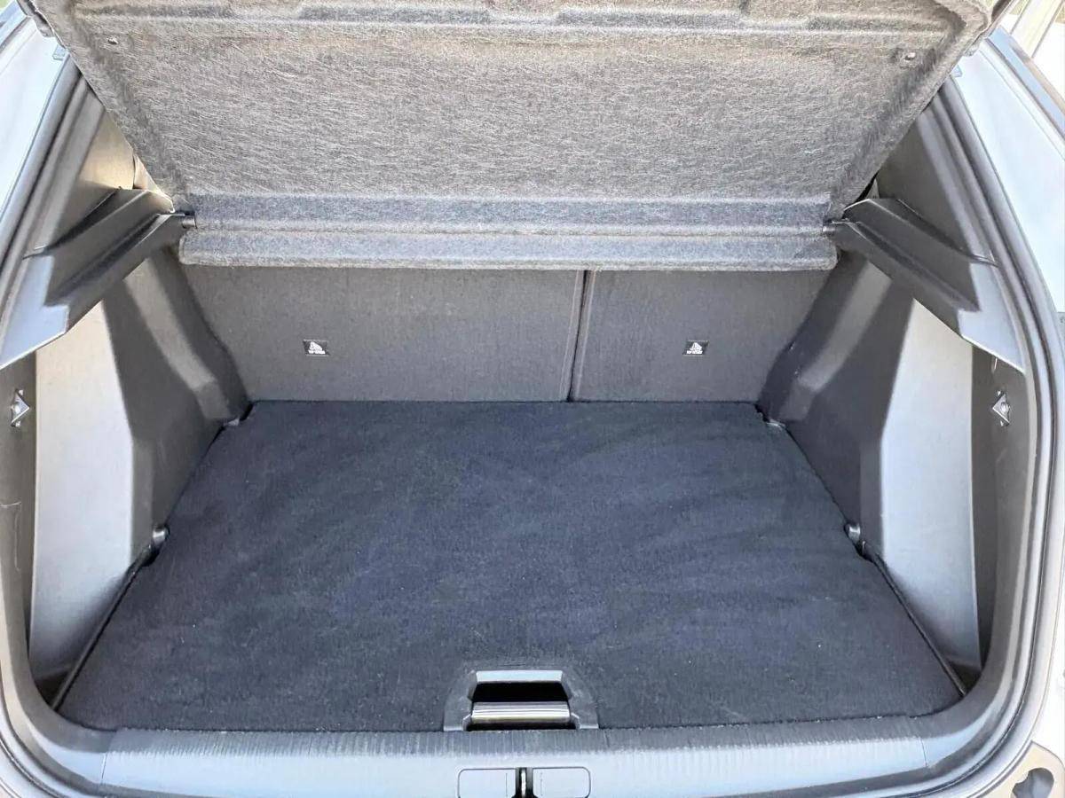 peugeot-2008-2021-gasolina-1199cc