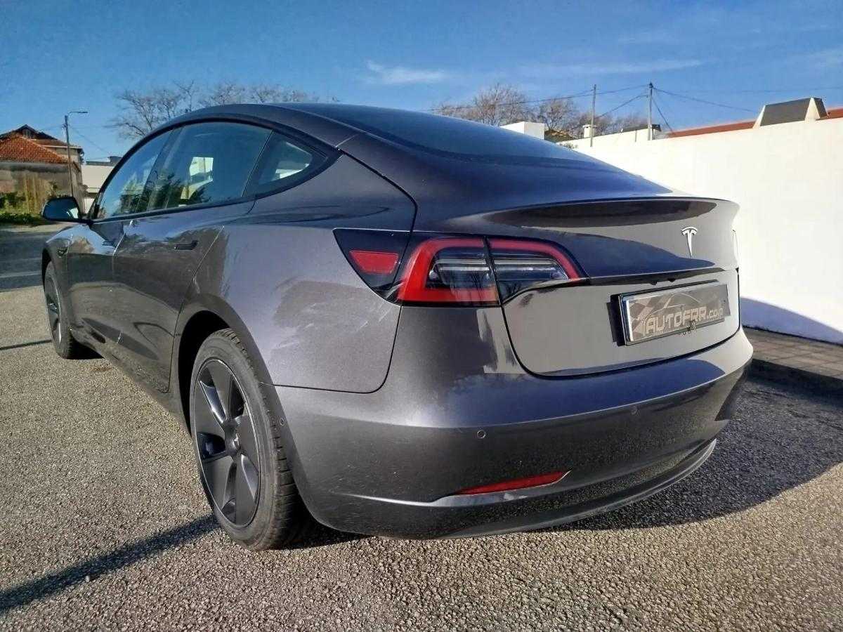 tesla-model-3-2022-eletrico-0cc