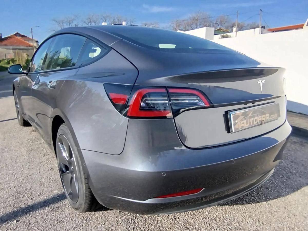 tesla-model-3-2022-eletrico-0cc