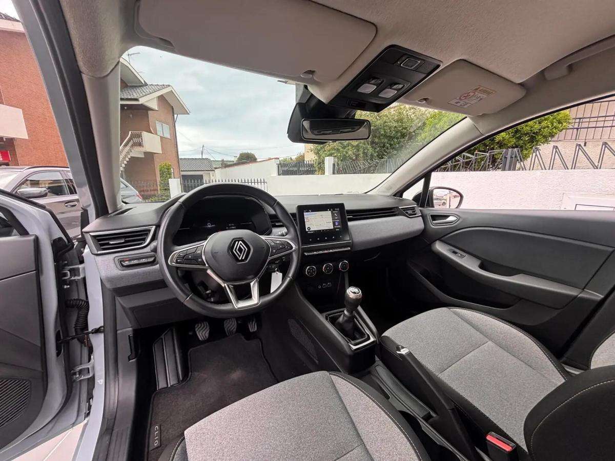 renault-clio-2024-diesel-1461cc