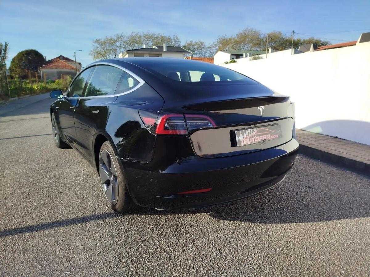 tesla-model-3-2019-eletrico-0cc