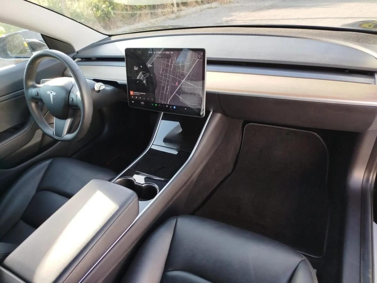 tesla-model-3-2019-eletrico-0cc