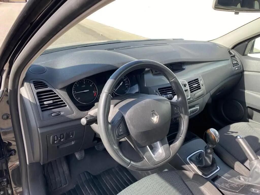 renault-laguna-break-2008-diesel-1461cc