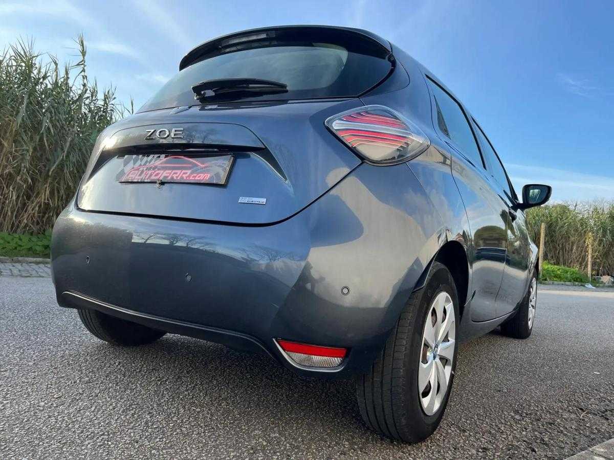 renault-zoe-2021-eletrico-0cc