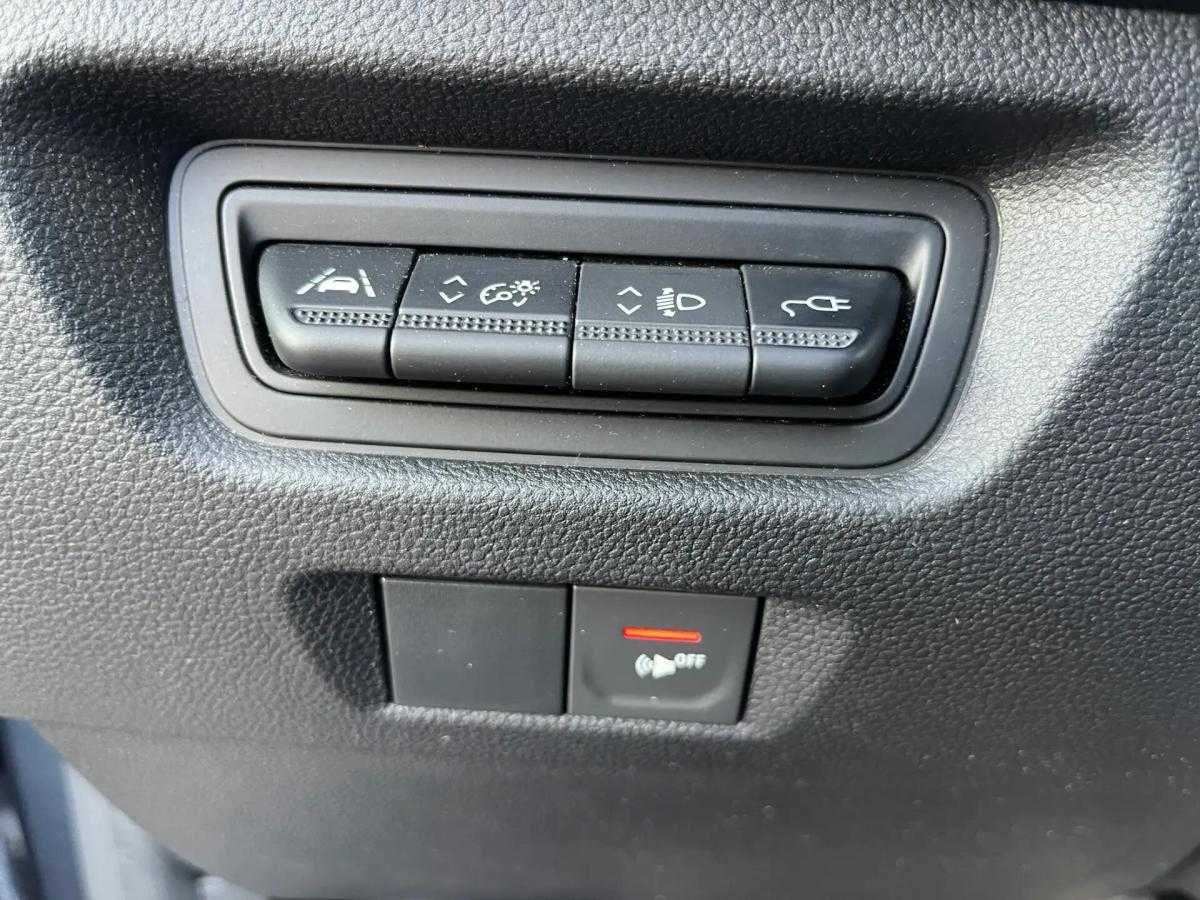 renault-zoe-2021-eletrico-0cc