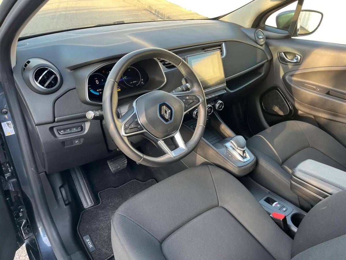 renault-zoe-2021-eletrico-0cc