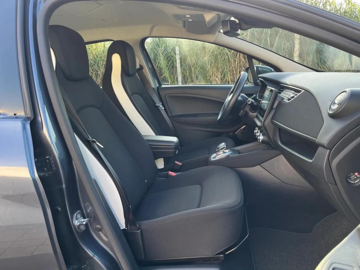 renault-zoe-2021-eletrico-0cc