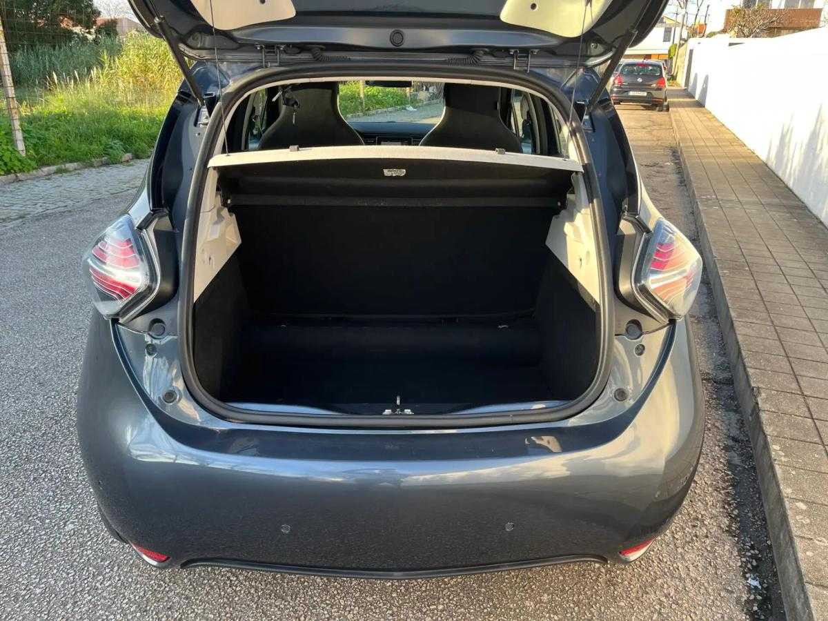 renault-zoe-2021-eletrico-0cc