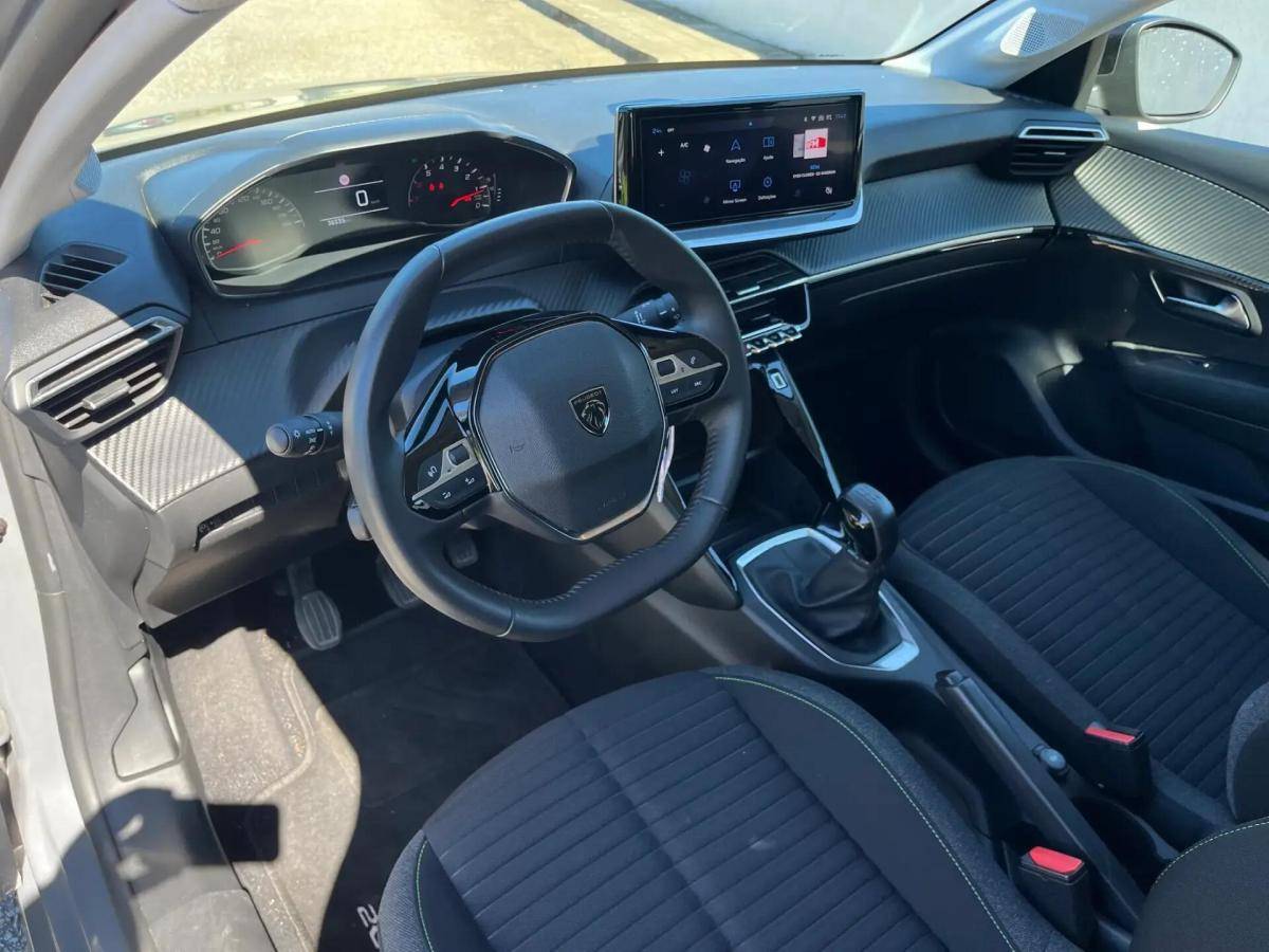 peugeot-208-2024-gasolina-1199cc