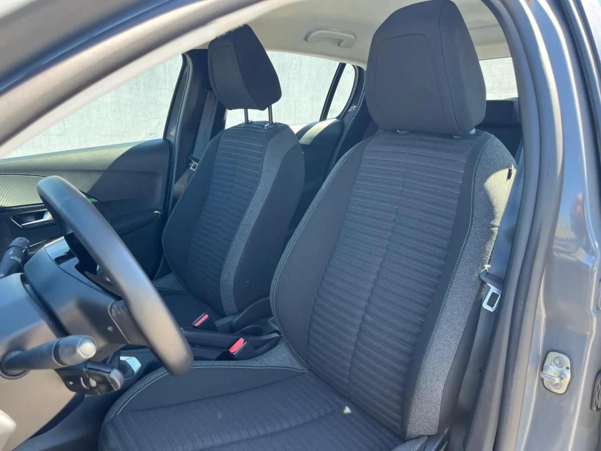 peugeot-208-2024-gasolina-1199cc