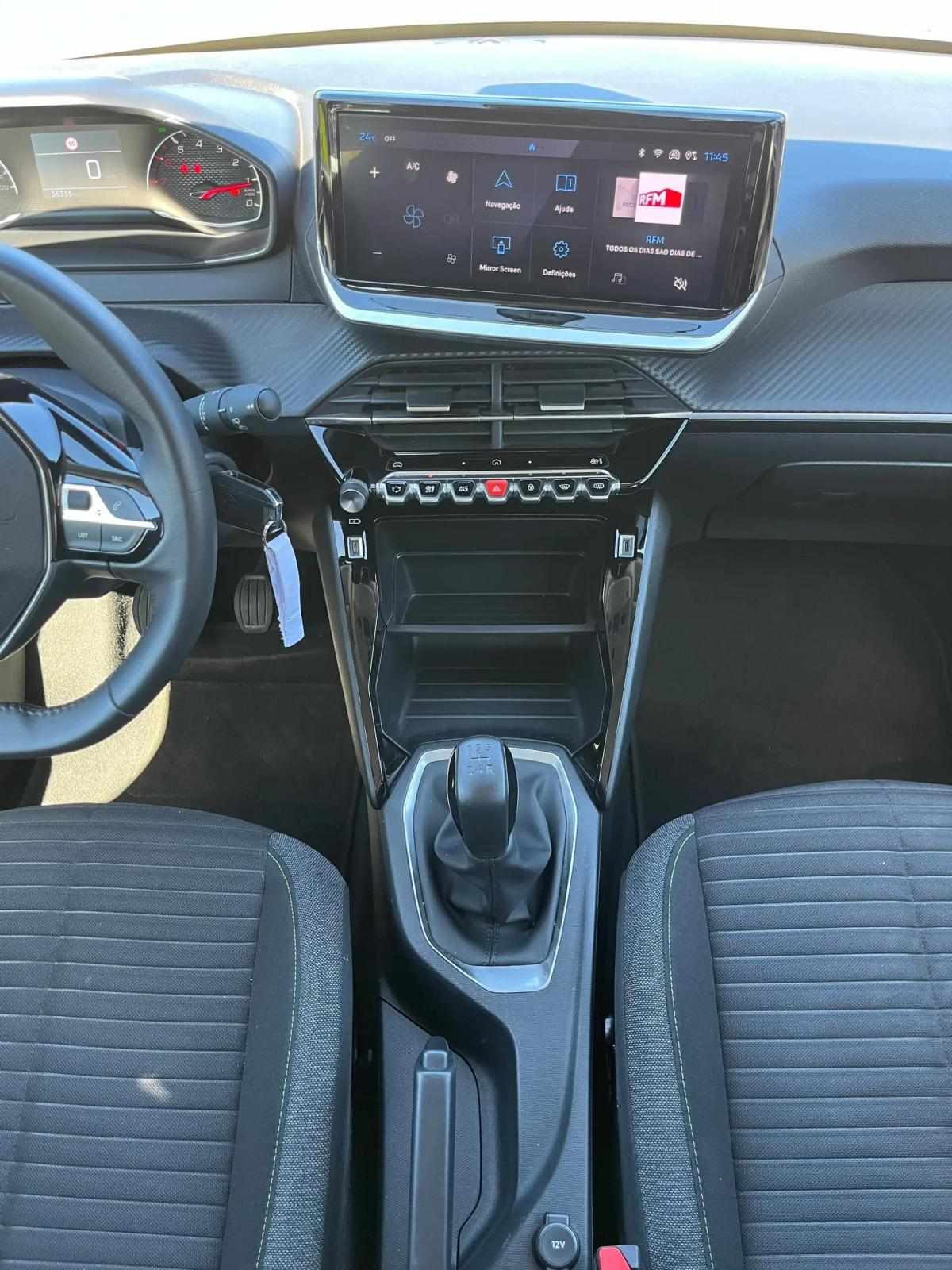 peugeot-208-2024-gasolina-1199cc