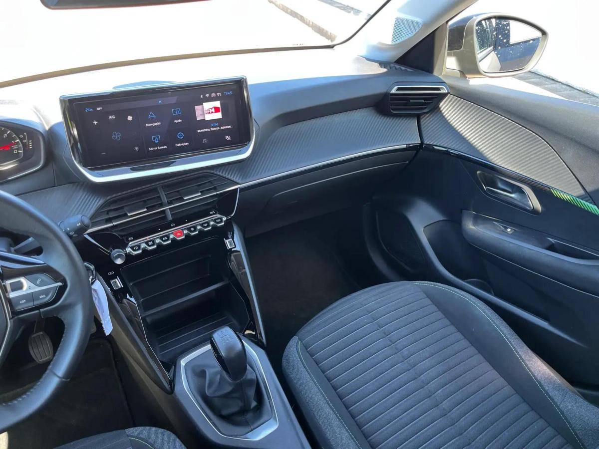 peugeot-208-2024-gasolina-1199cc