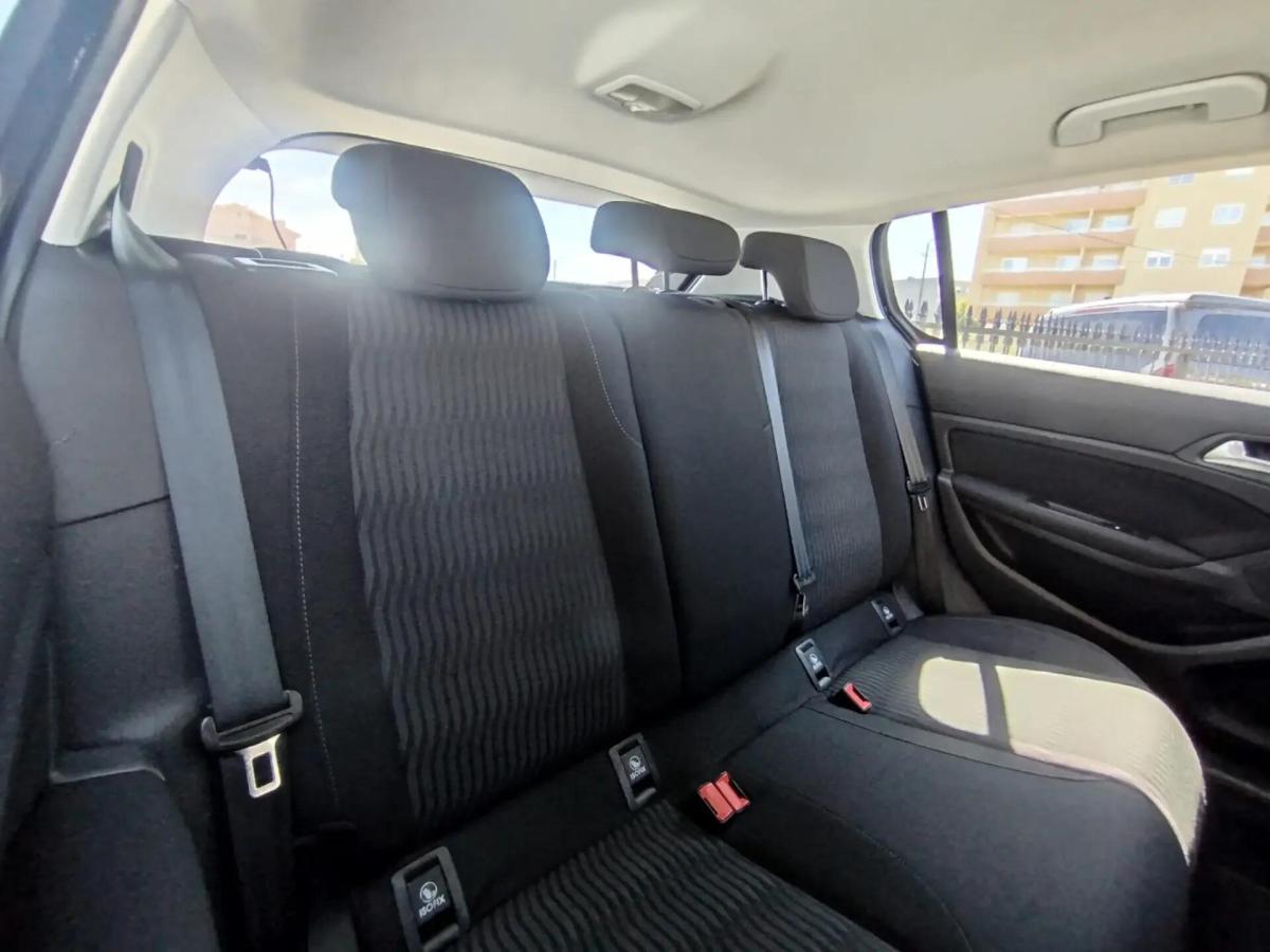 peugeot-308-2015-diesel-1560cc