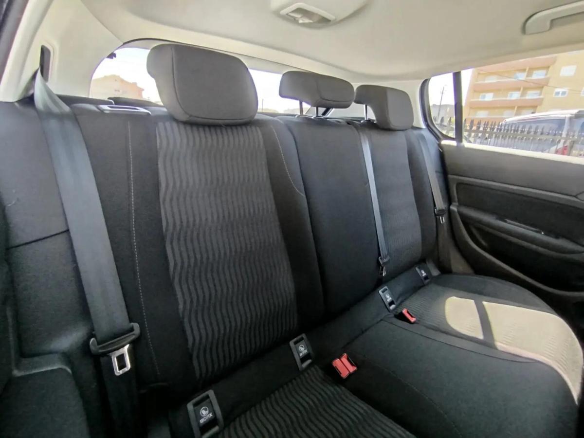peugeot-308-2015-diesel-1560cc