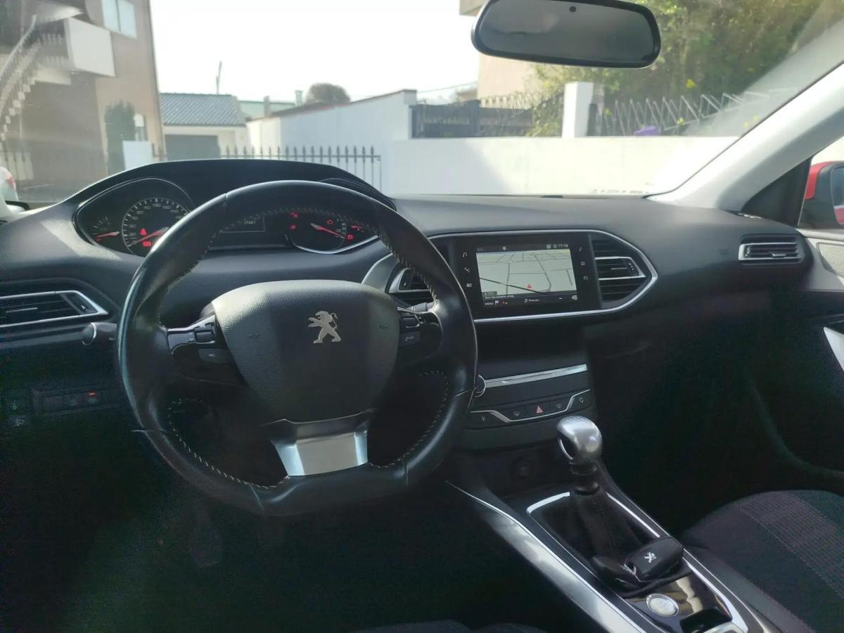 peugeot-308-2019-diesel-1560cc