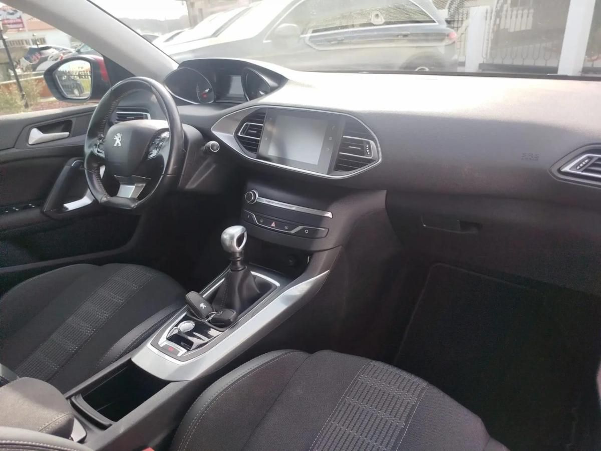 peugeot-308-2019-diesel-1560cc