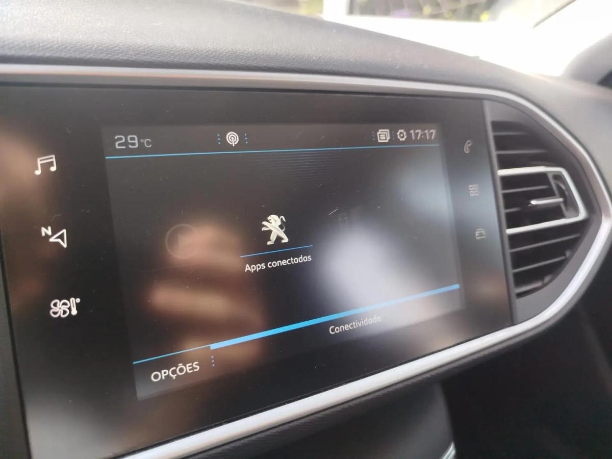 peugeot-308-2019-diesel-1560cc